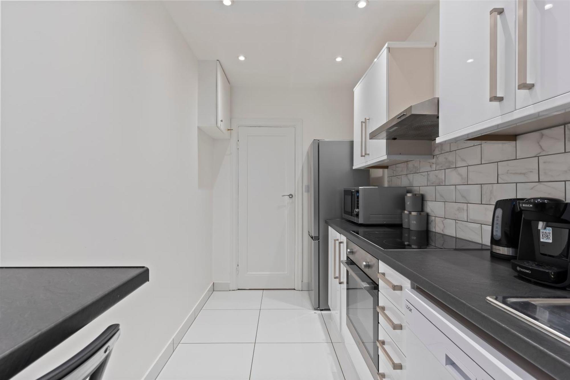 Cozy Step Away Hyde Park And Oxford Street Appartamento